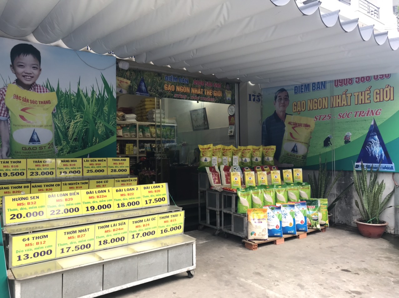 Cửa hàng gạo, kho gạo An Bình Phát tại TPHCM